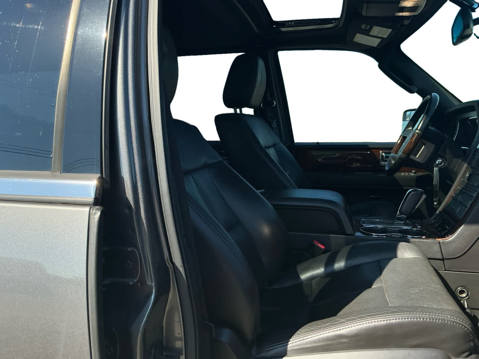 2012 Lincoln Navigator L 4WD 4dr