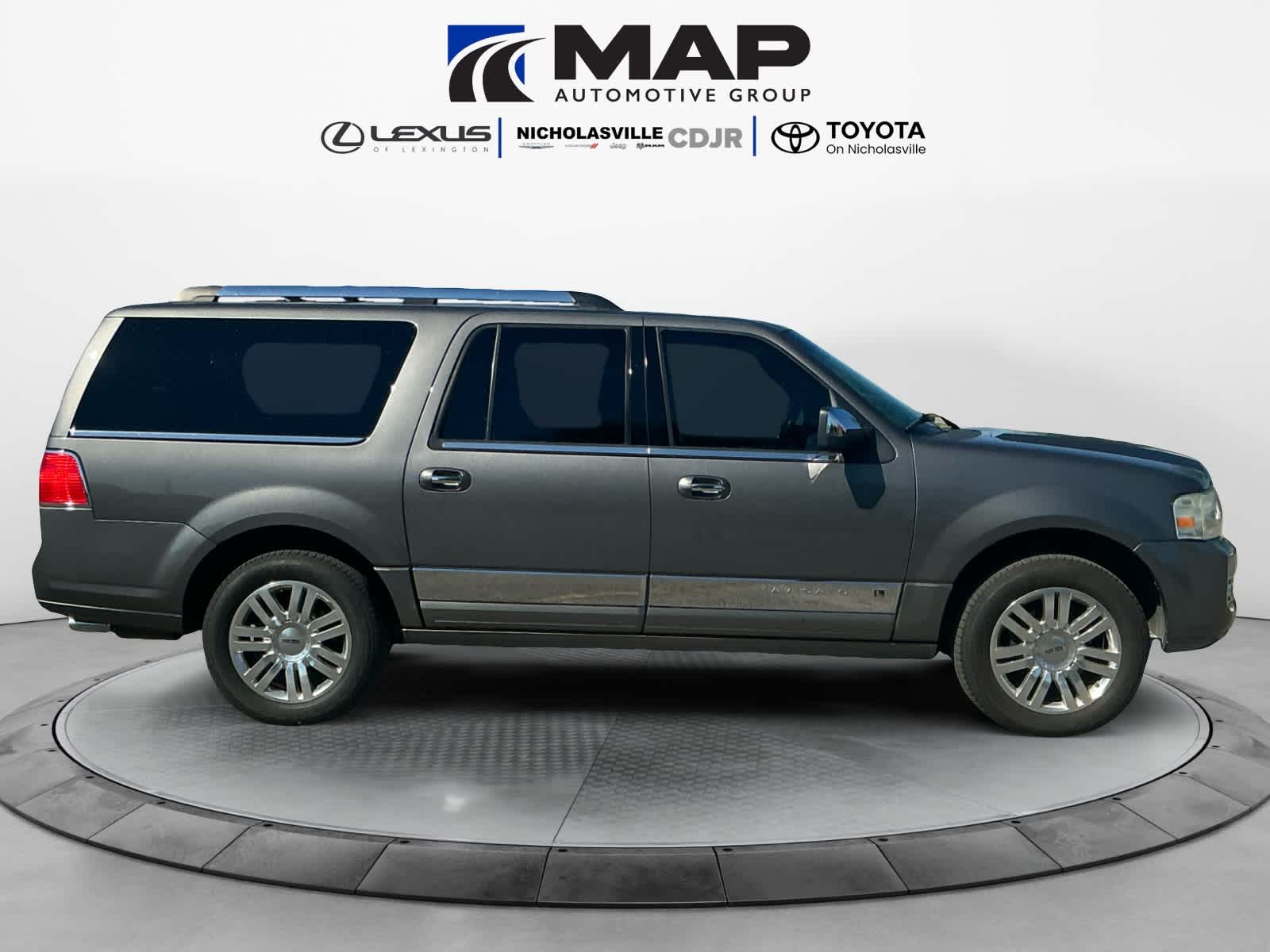 2012 Lincoln Navigator L 4WD 4dr