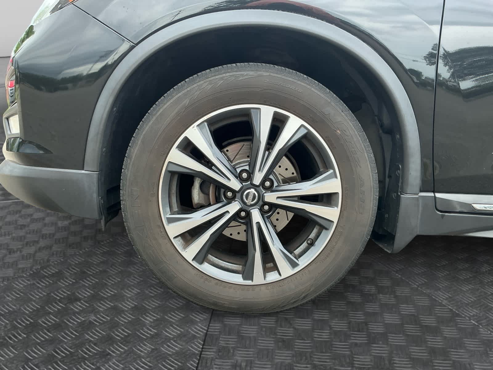 2017 Nissan Rogue SL
