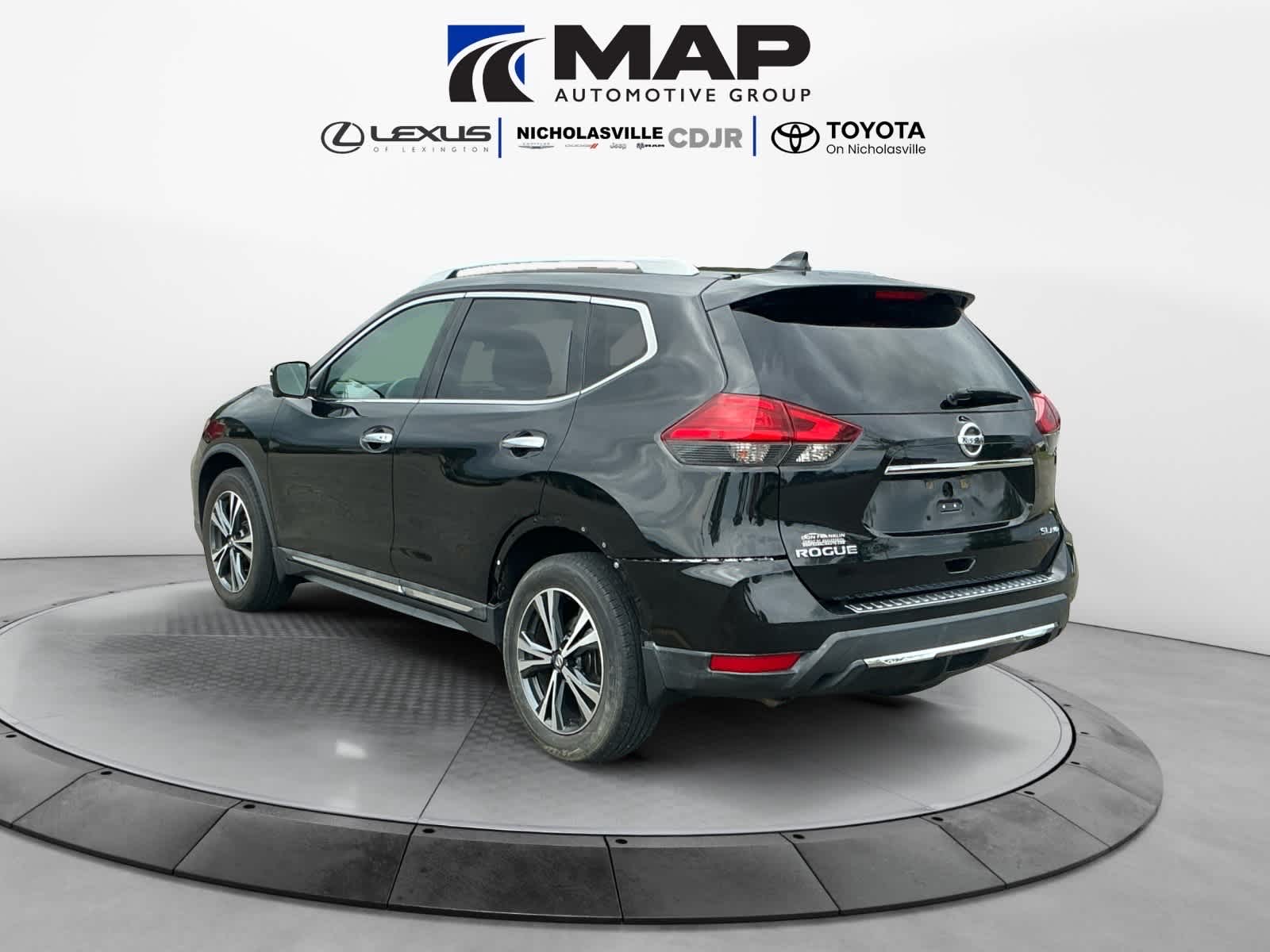 2017 Nissan Rogue SL