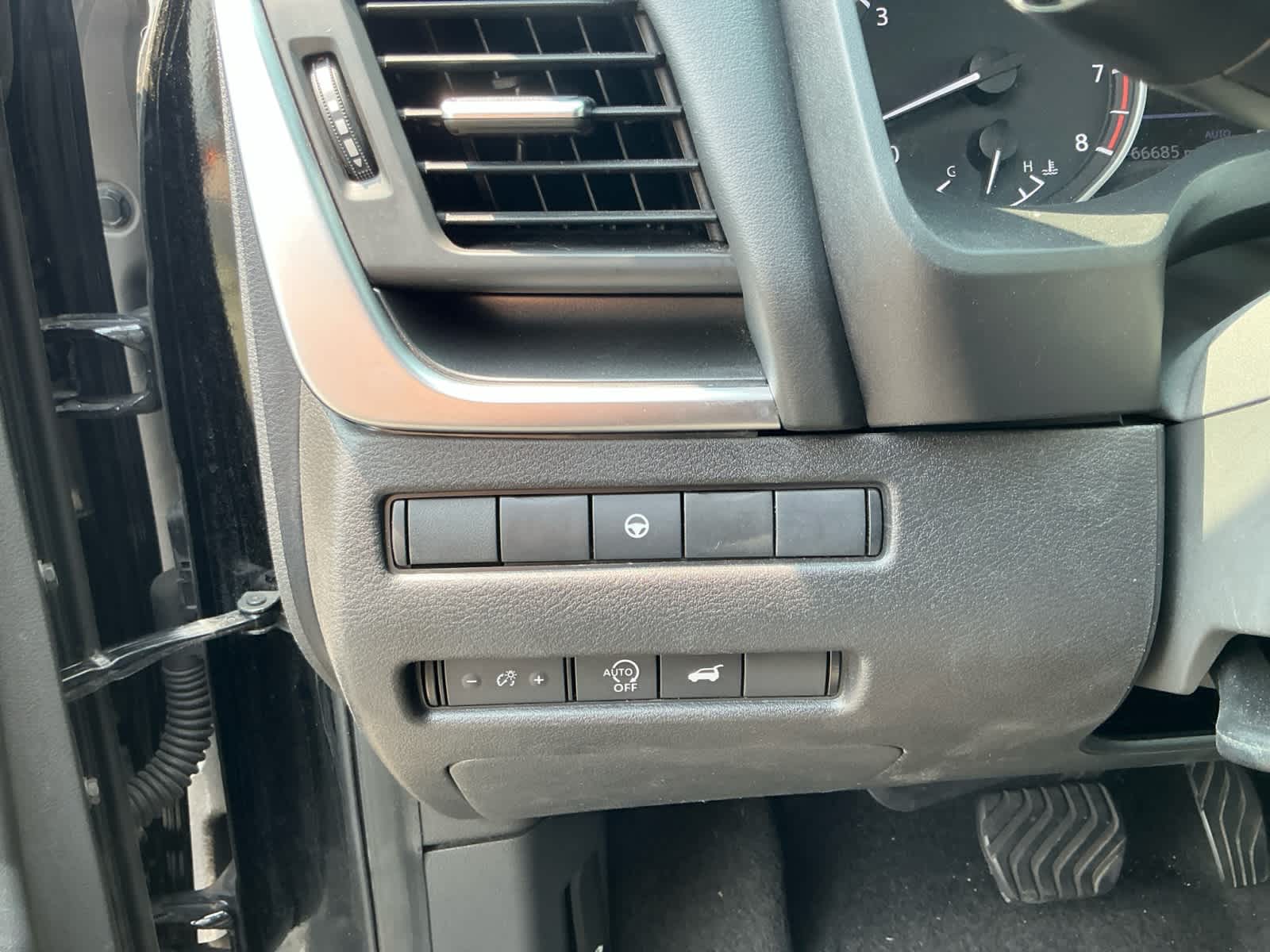 2025 Nissan Rogue SV Intelligent AWD