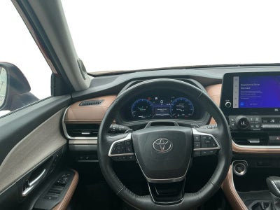 2024 Toyota Grand Highlander Platinum
