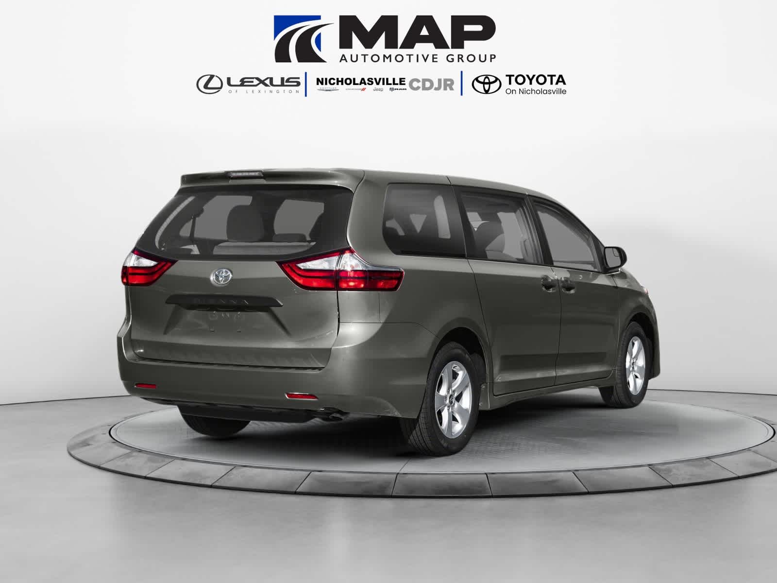 2020 Toyota Sienna XLE