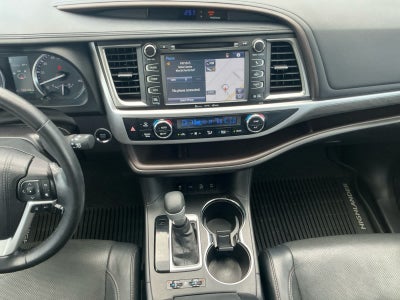 2017 Toyota Highlander Limited