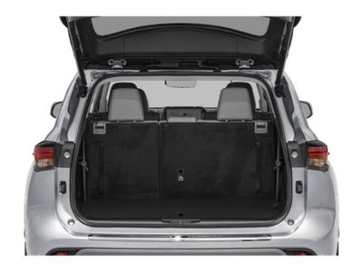 2023 Toyota Highlander Hybrid Platinum