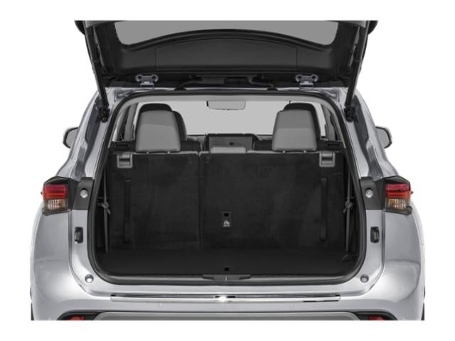 2023 Toyota Highlander Hybrid Platinum