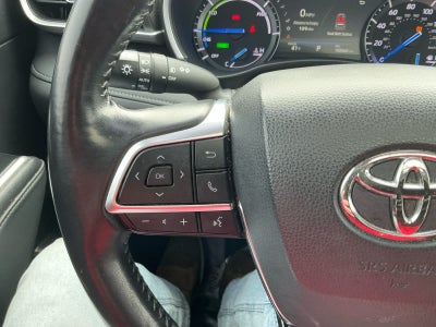 2021 Toyota Highlander Hybrid XLE