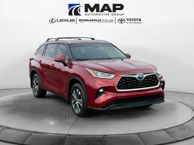 2021 Toyota Highlander Hybrid XLE