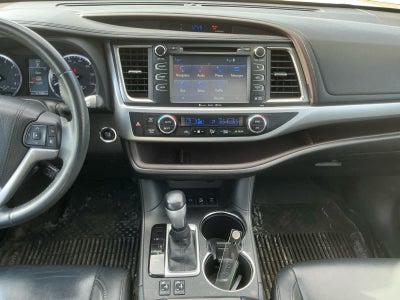2016 Toyota Highlander XLE V6