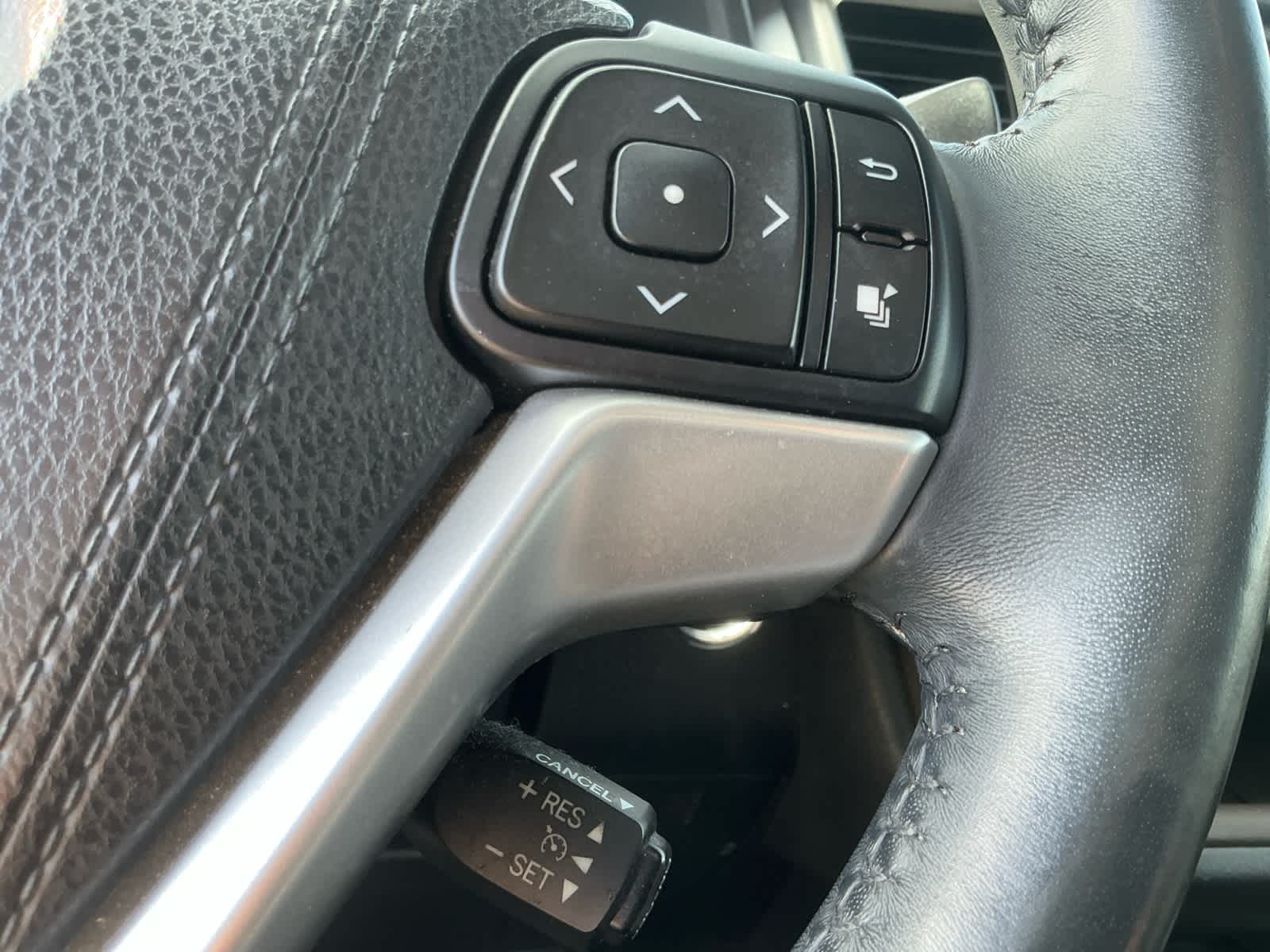 2016 Toyota Highlander XLE V6