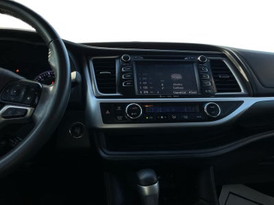 2019 Toyota Highlander SE