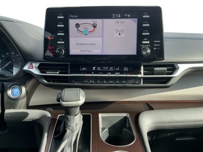 2024 Toyota Sienna XLE