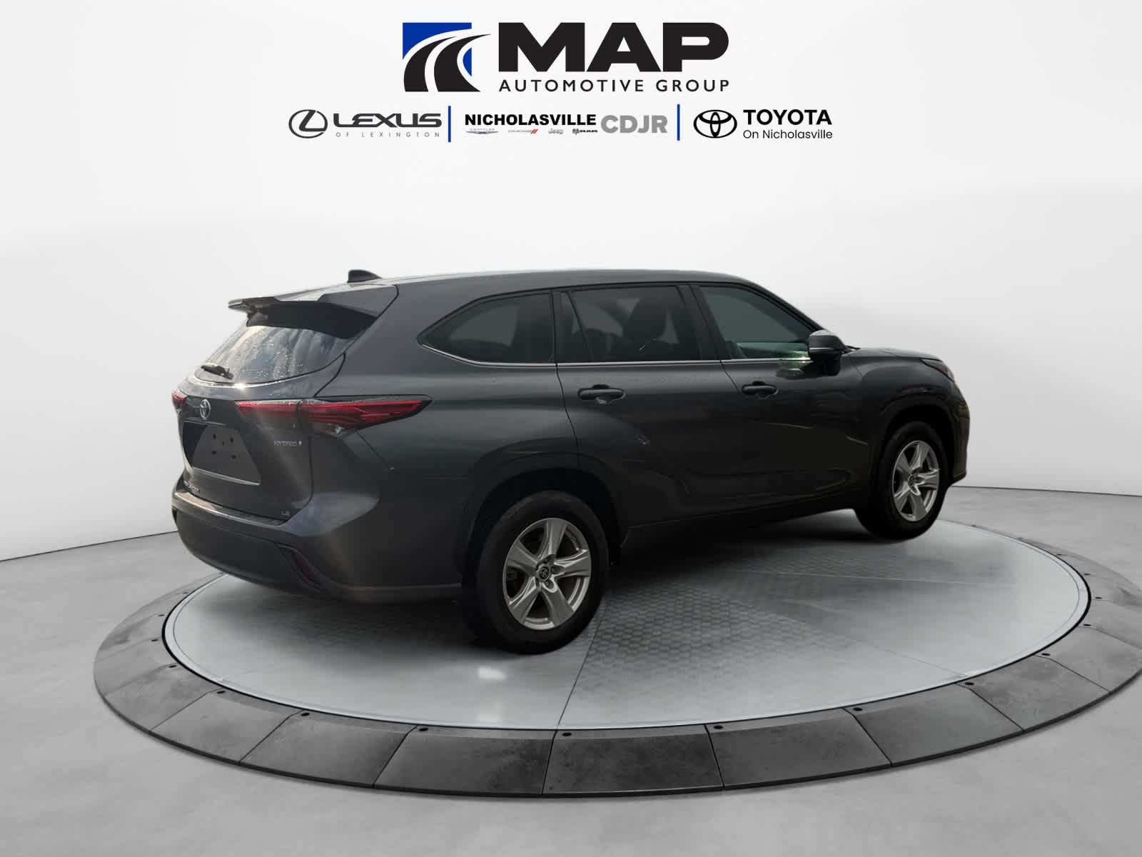 2023 Toyota Highlander Hybrid LE