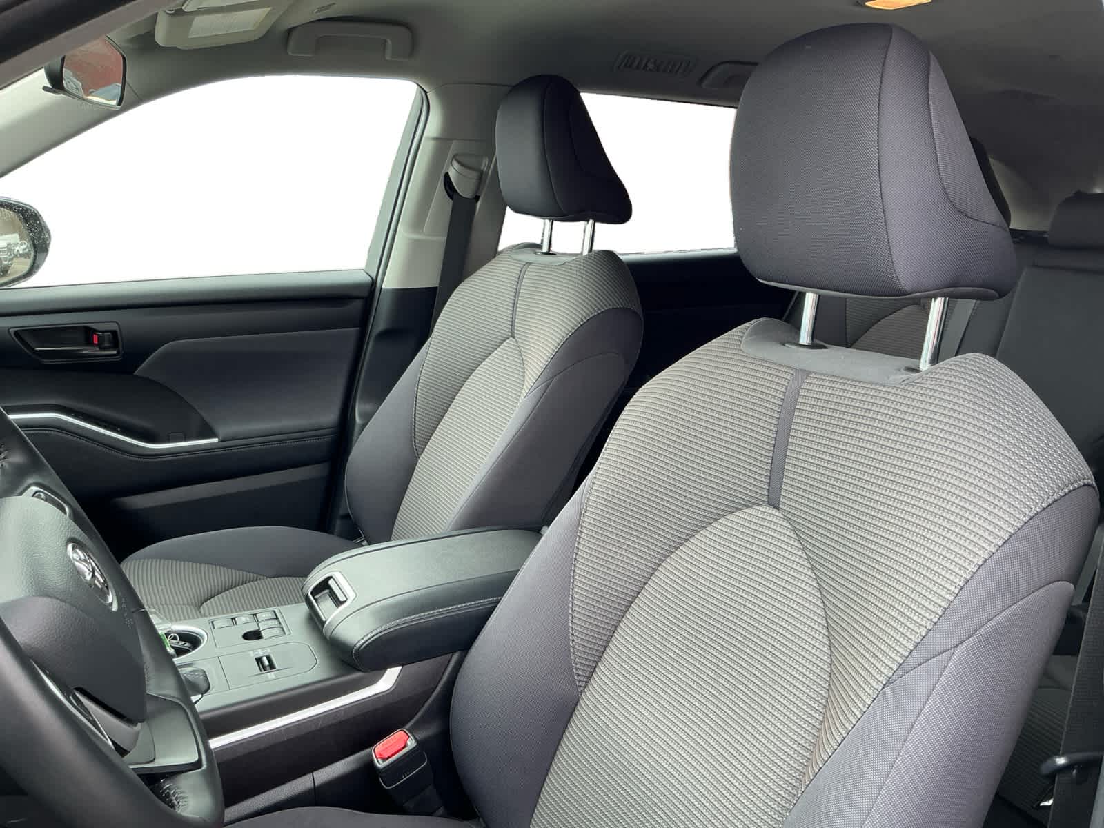 2023 Toyota Highlander Hybrid LE