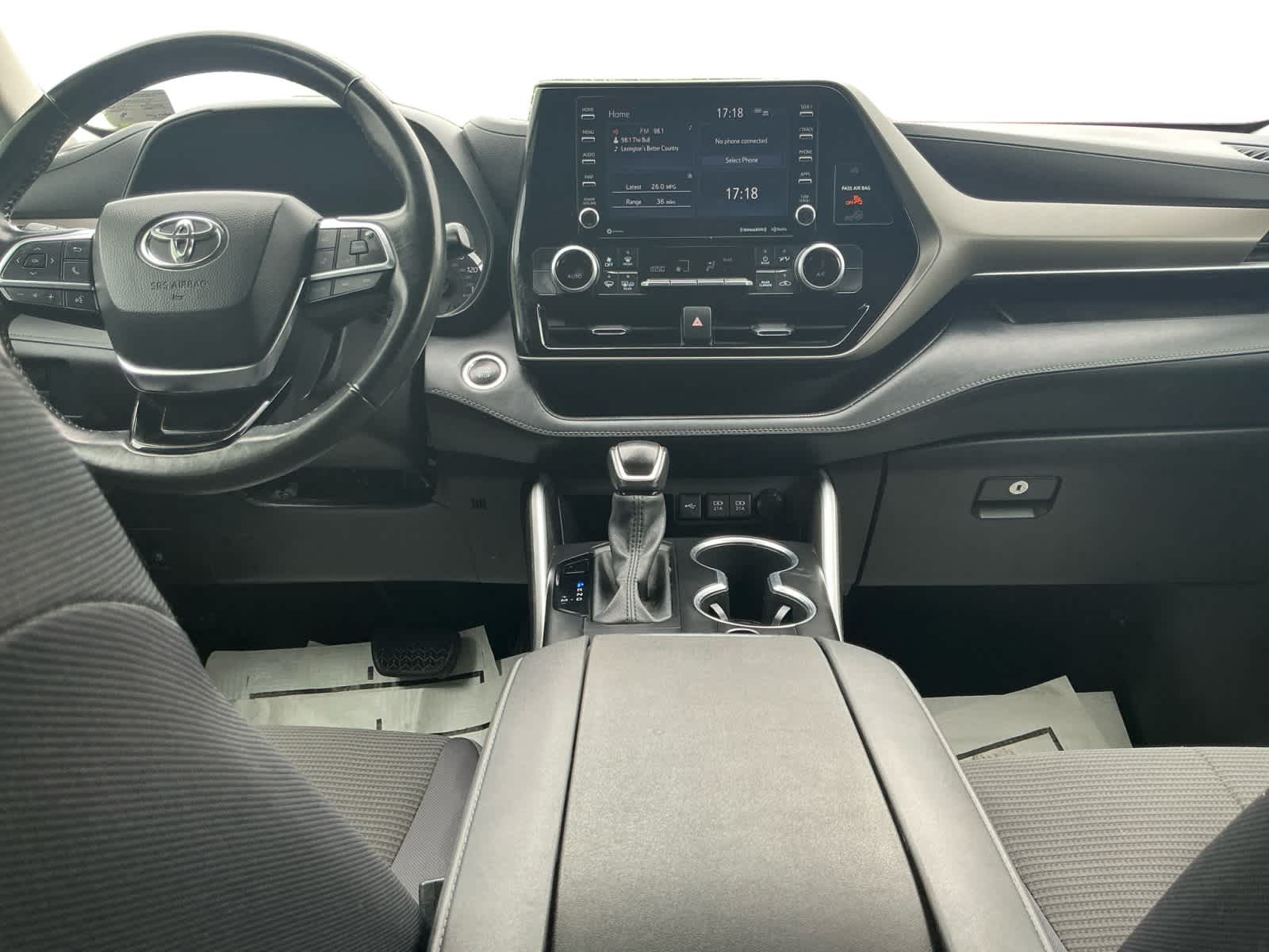 2021 Toyota Highlander LE