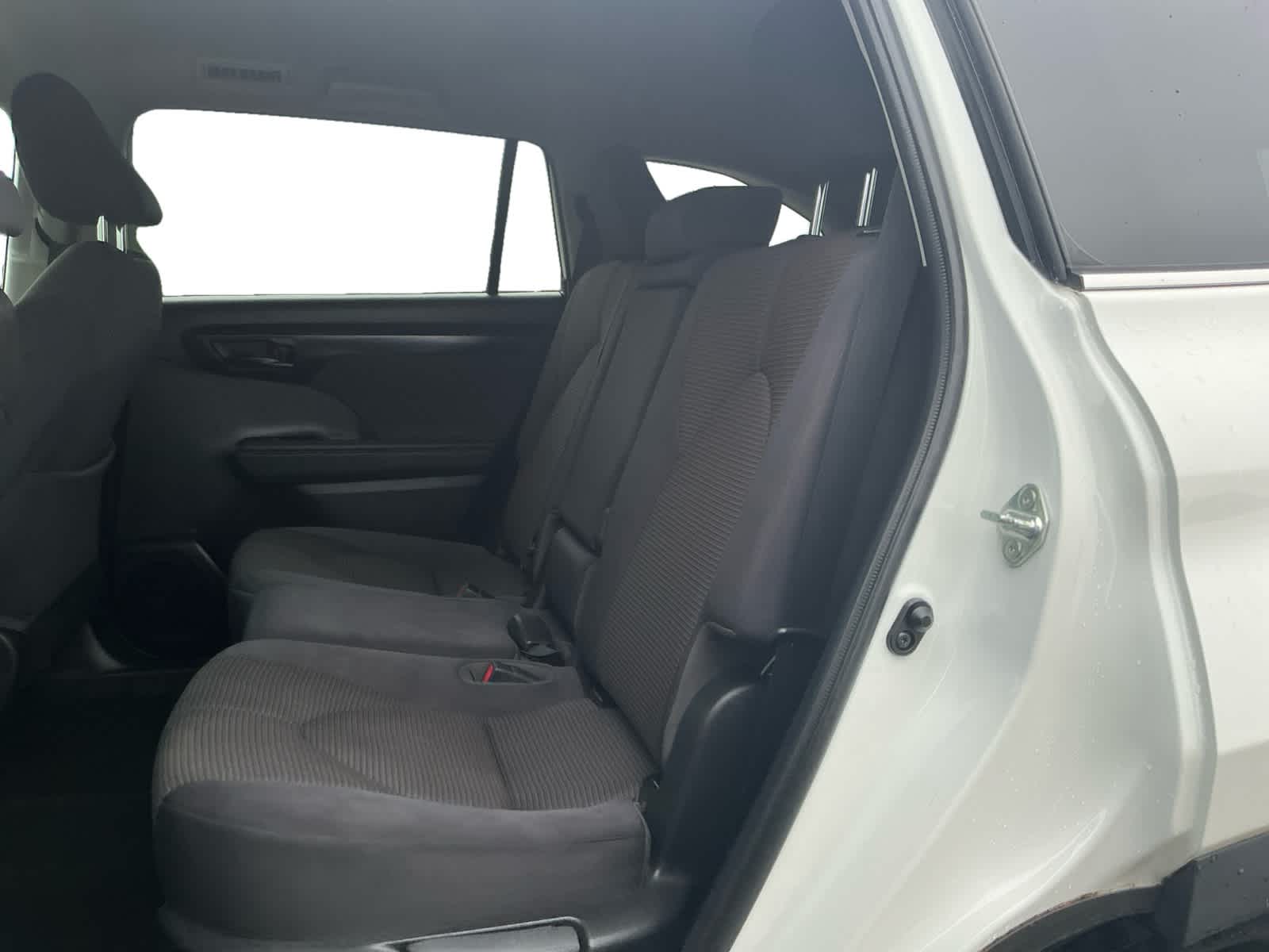 2021 Toyota Highlander LE