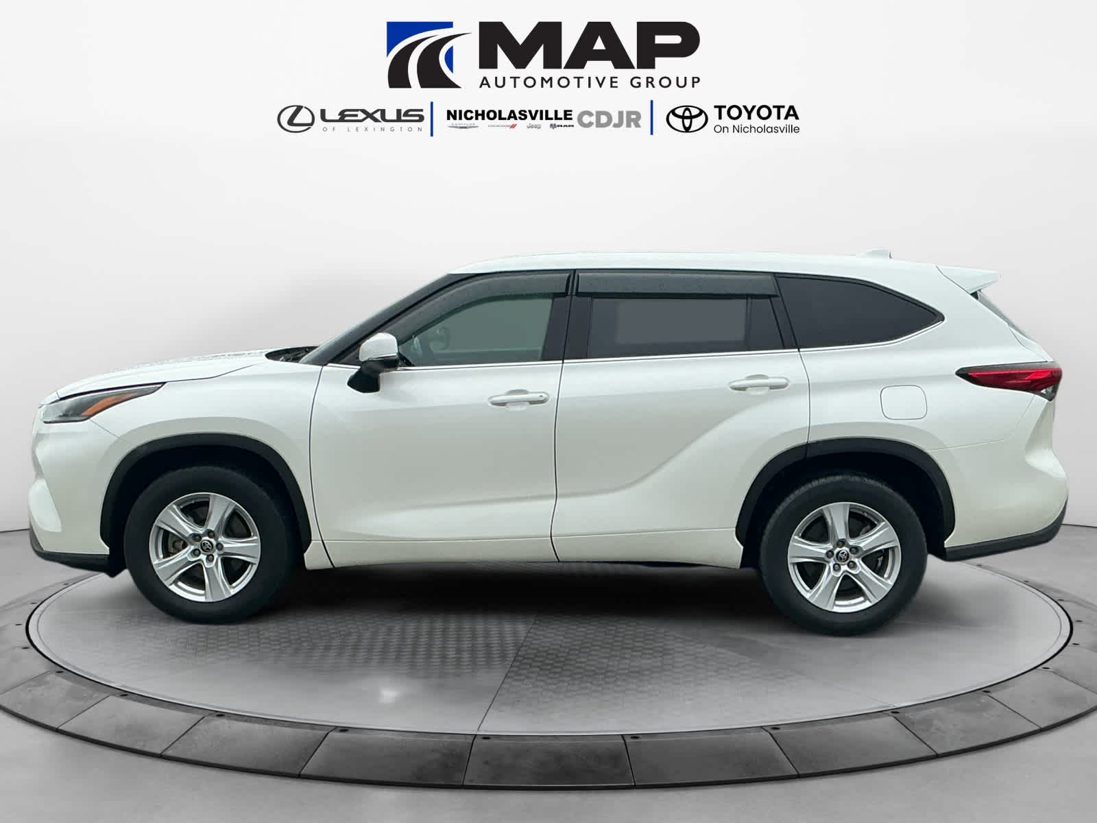 2021 Toyota Highlander LE