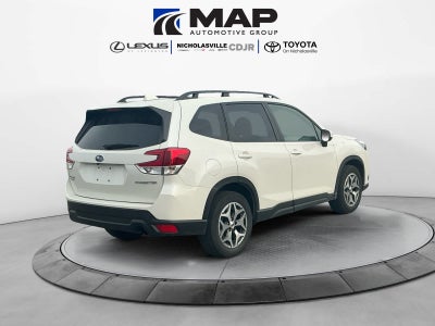 2023 Subaru Forester Premium