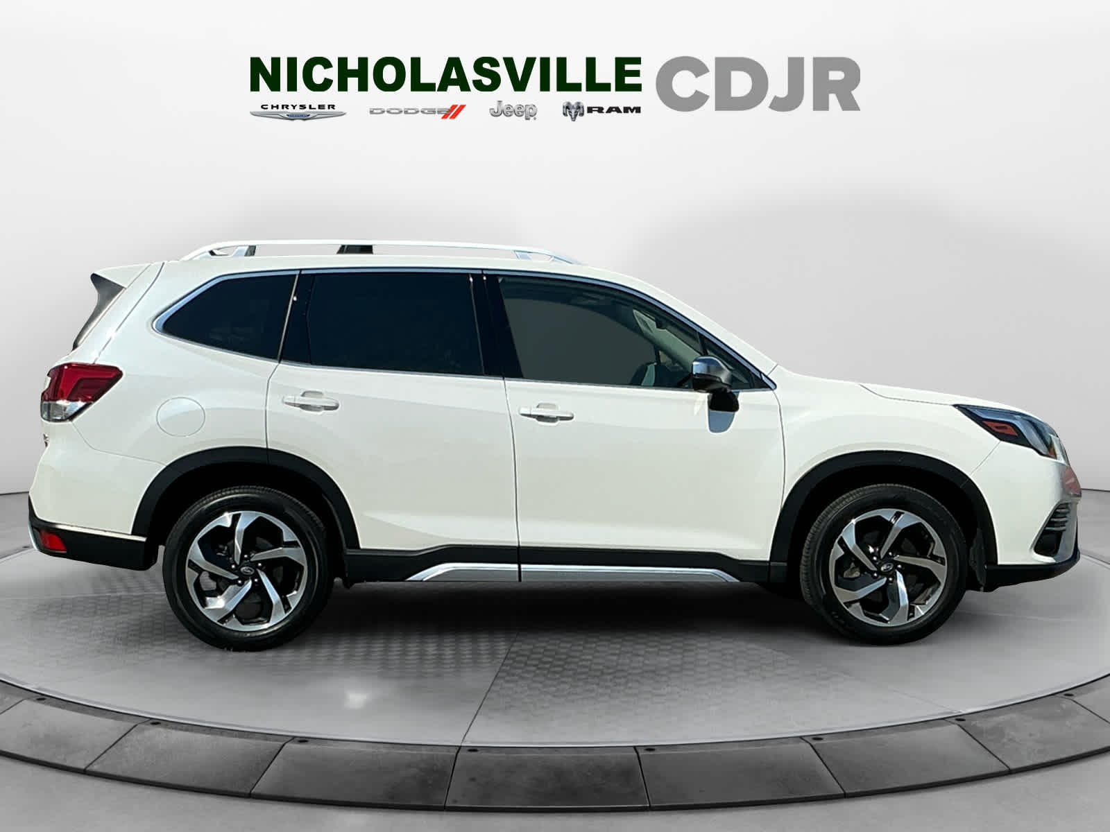2023 Subaru Forester Touring