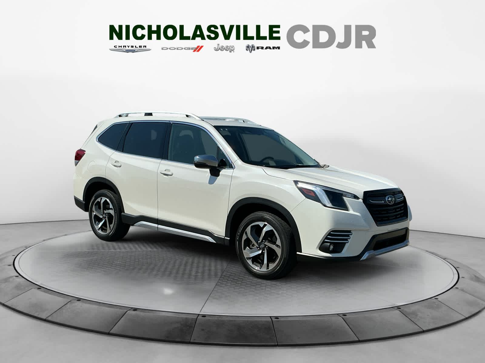 2023 Subaru Forester Touring