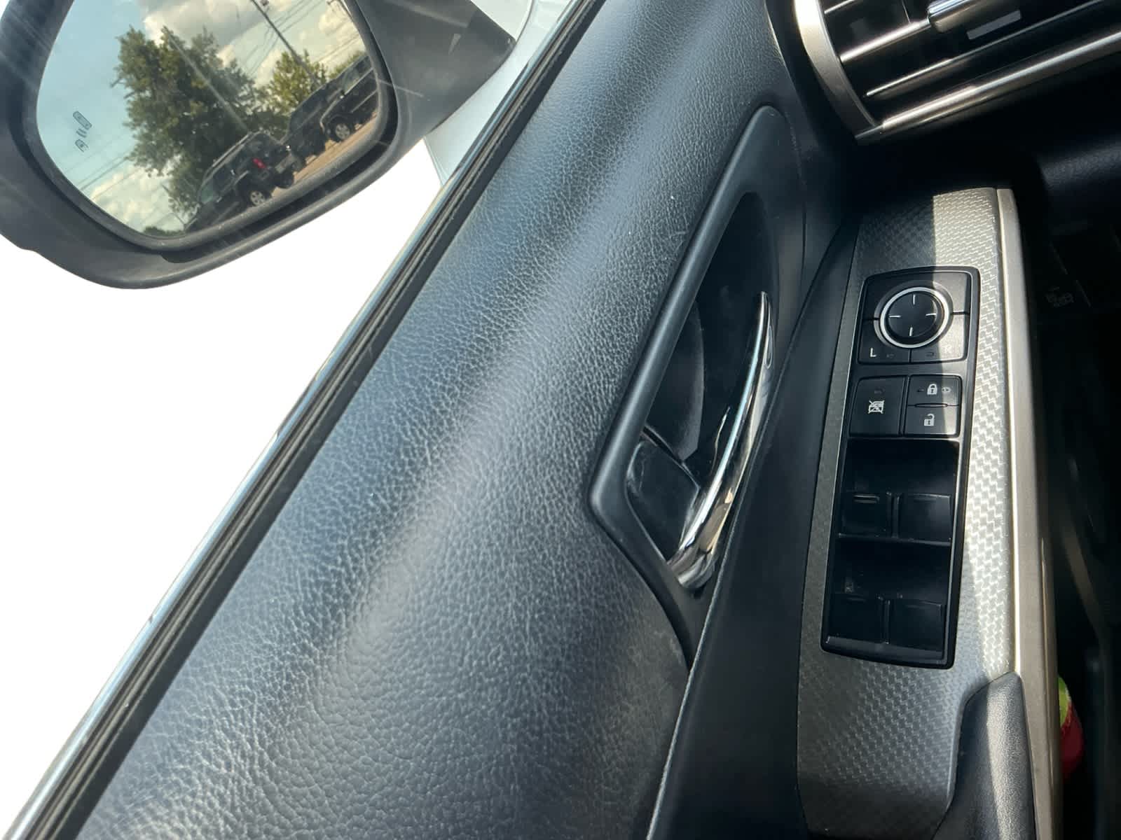 2016 Lexus IS 300 4dr Sdn AWD