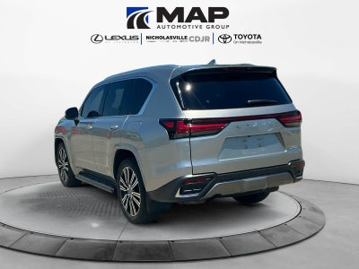 2022 Lexus LX 600 Luxury