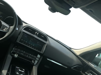 2019 Jaguar F-PACE 25t Premium
