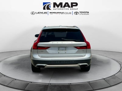 2018 Volvo V90 Cross Country T5