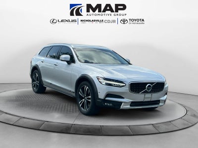 2018 Volvo V90 Cross Country T5