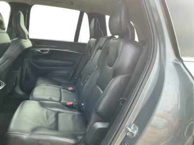 2019 Volvo XC90 T6 Momentum