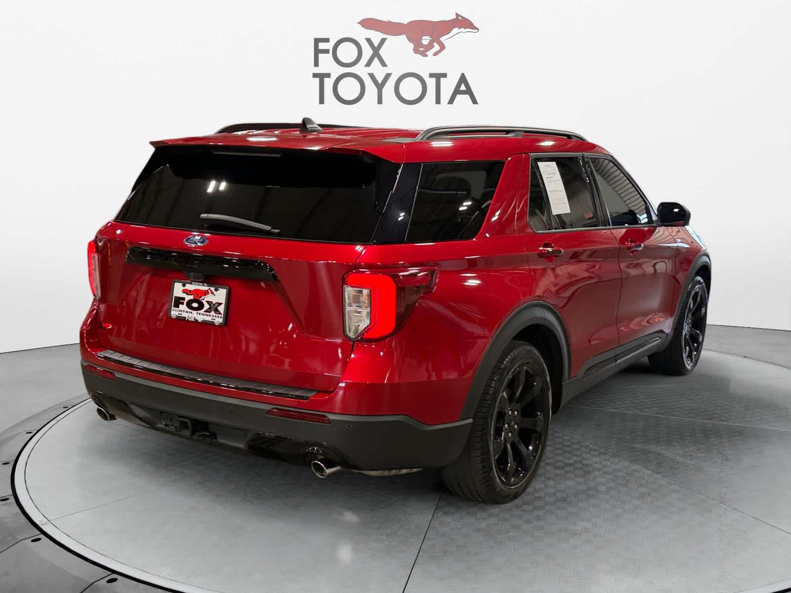 2023 Ford Explorer ST-Line