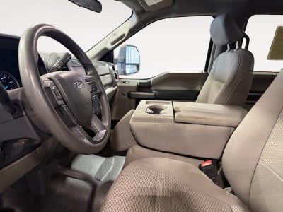 2022 Ford Super Duty F-250 Pickup XLT