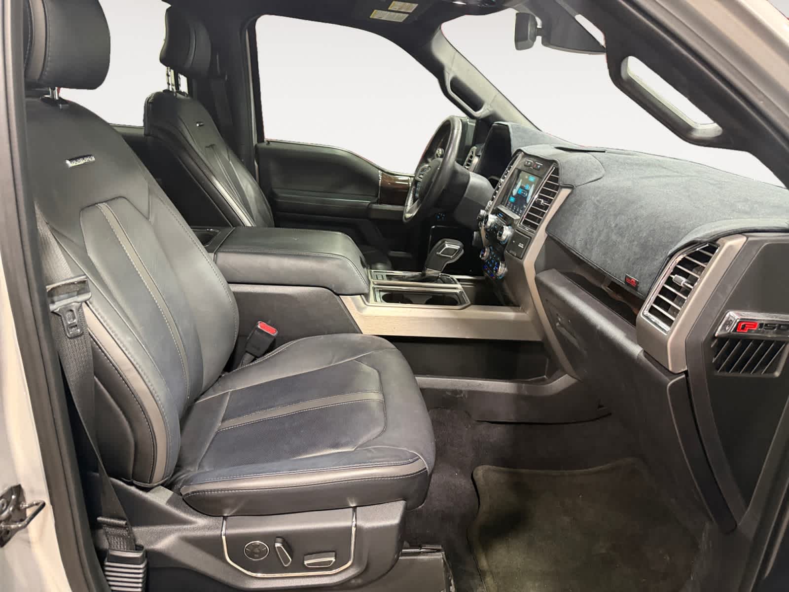 2016 Ford F-150 Platinum