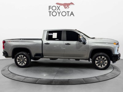 2025 Chevrolet Silverado 2500HD Custom