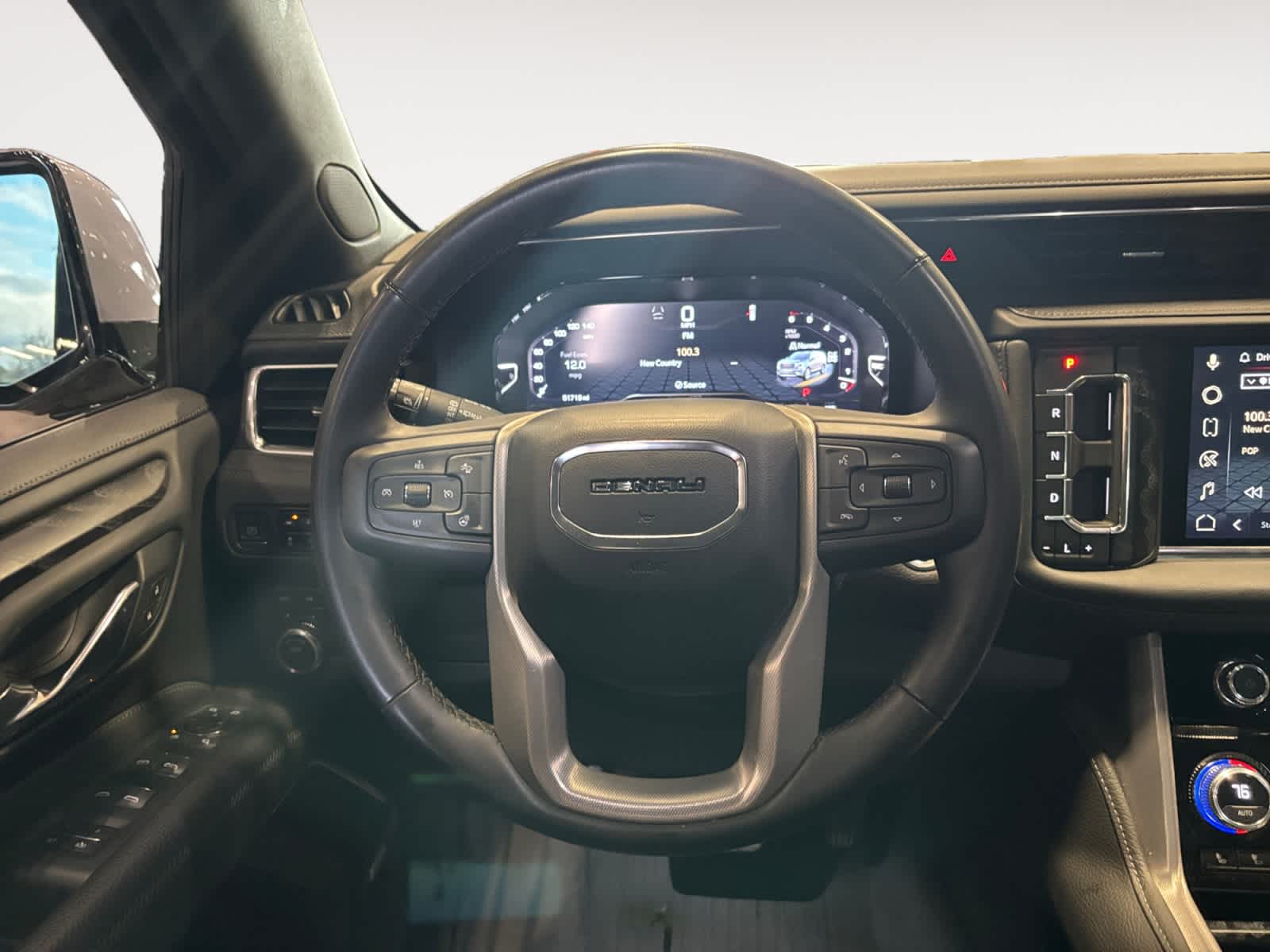 2023 GMC Yukon Denali Denali