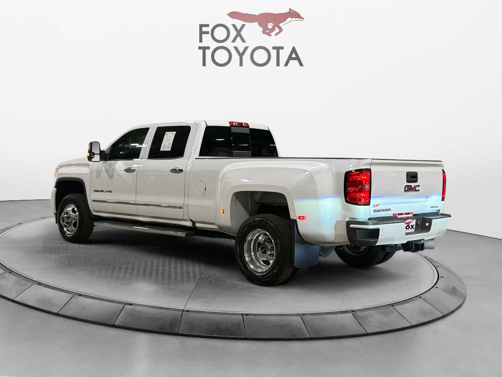 2019 GMC Sierra 3500HD Denali