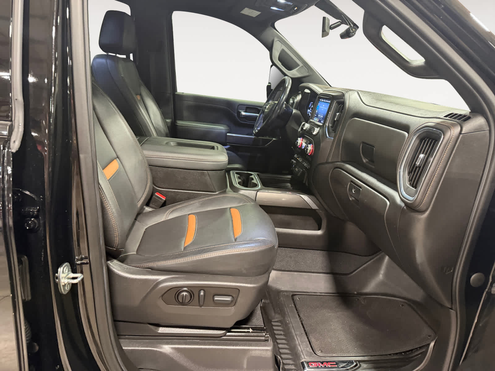 2022 GMC Sierra 2500HD AT4