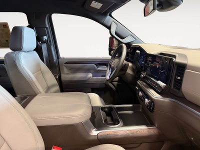 2026 GMC Sierra 2500HD SLT