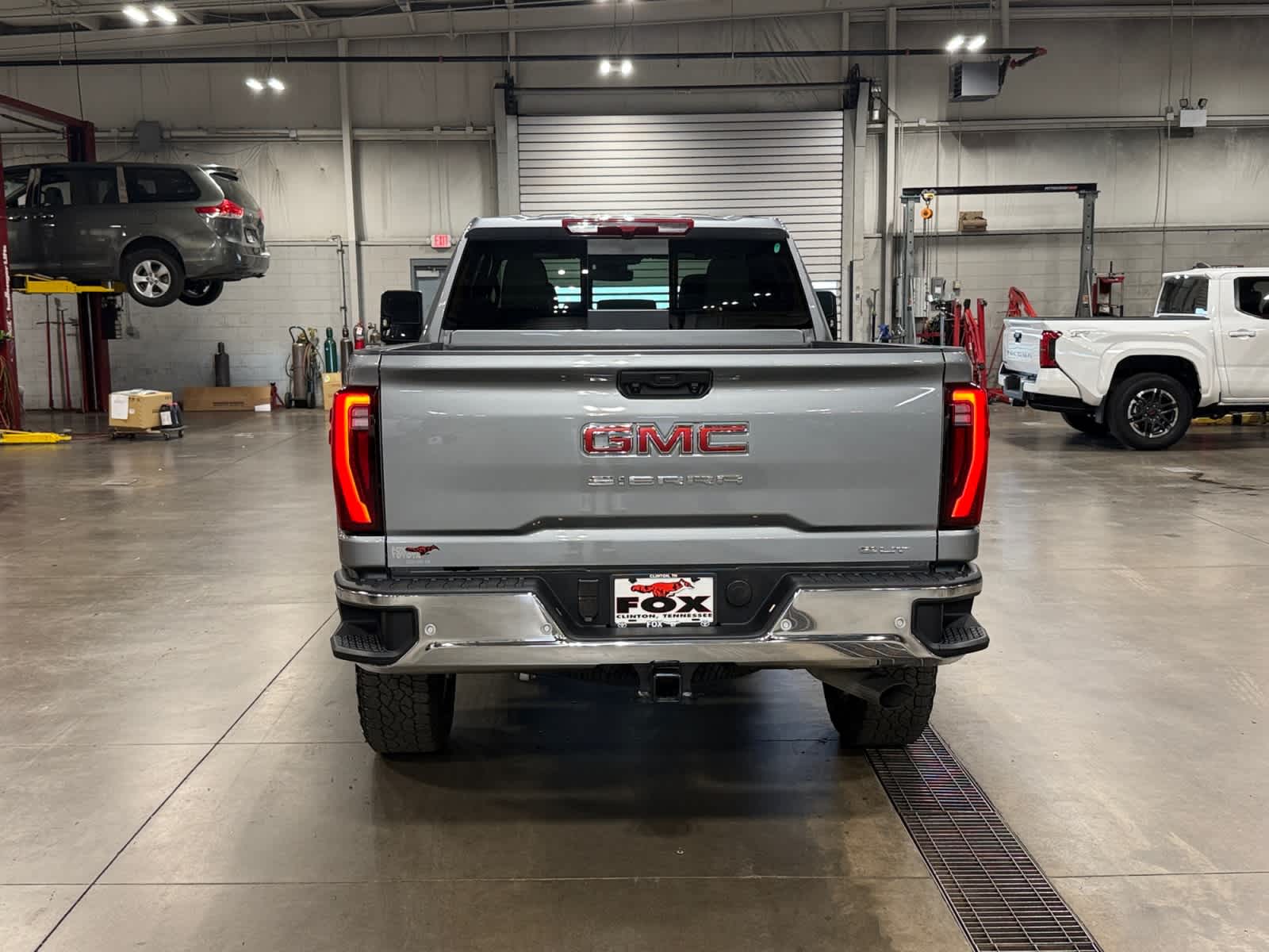2026 GMC Sierra 2500HD SLT