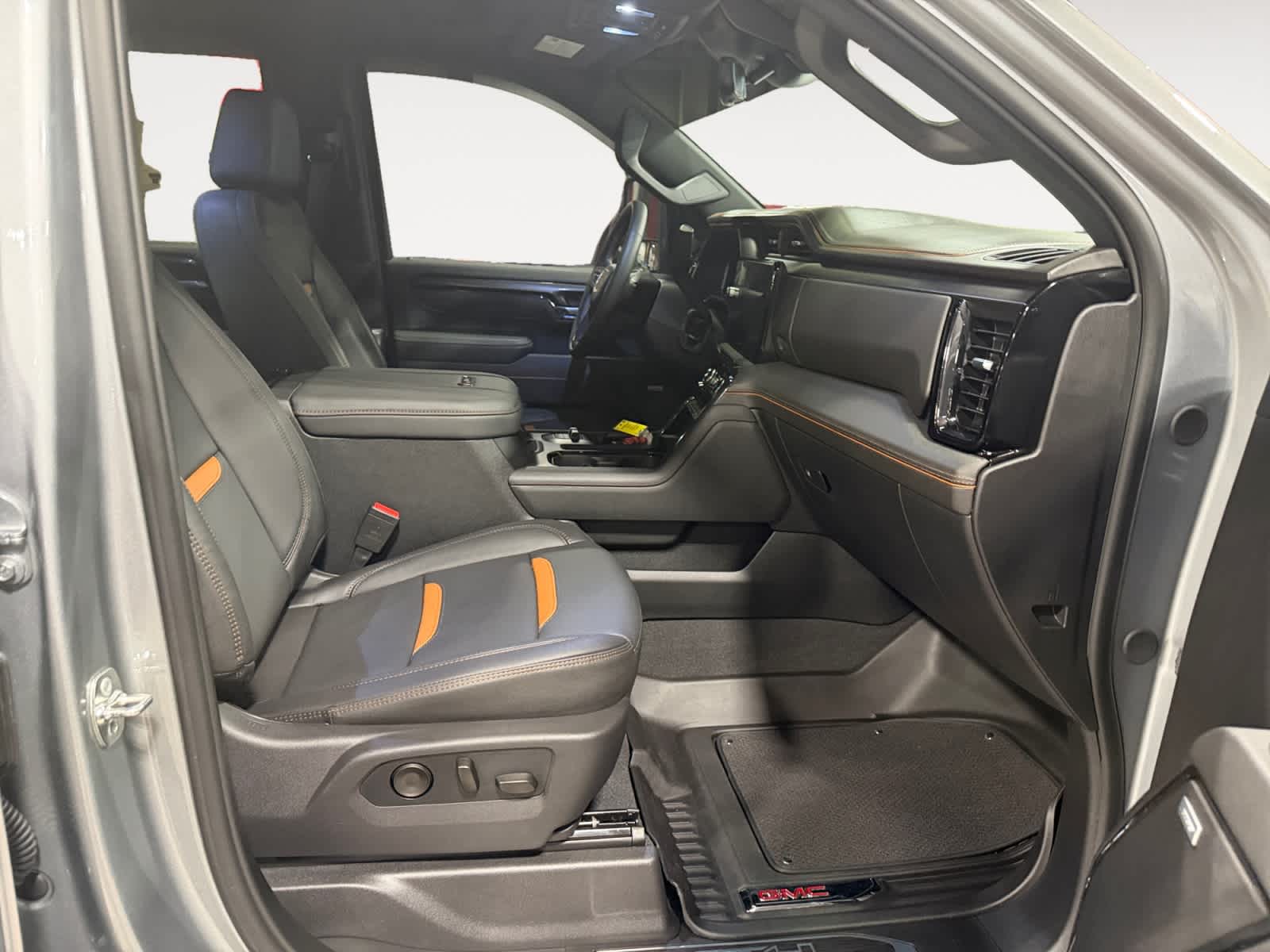 2026 GMC Sierra 2500HD AT4