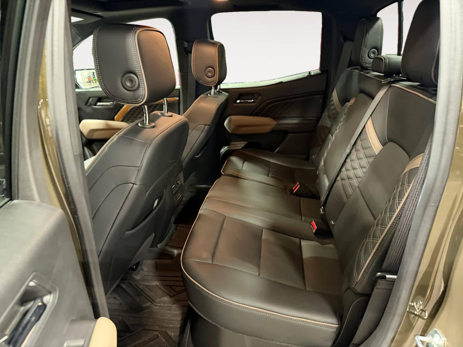 2023 GMC Canyon 4WD Denali