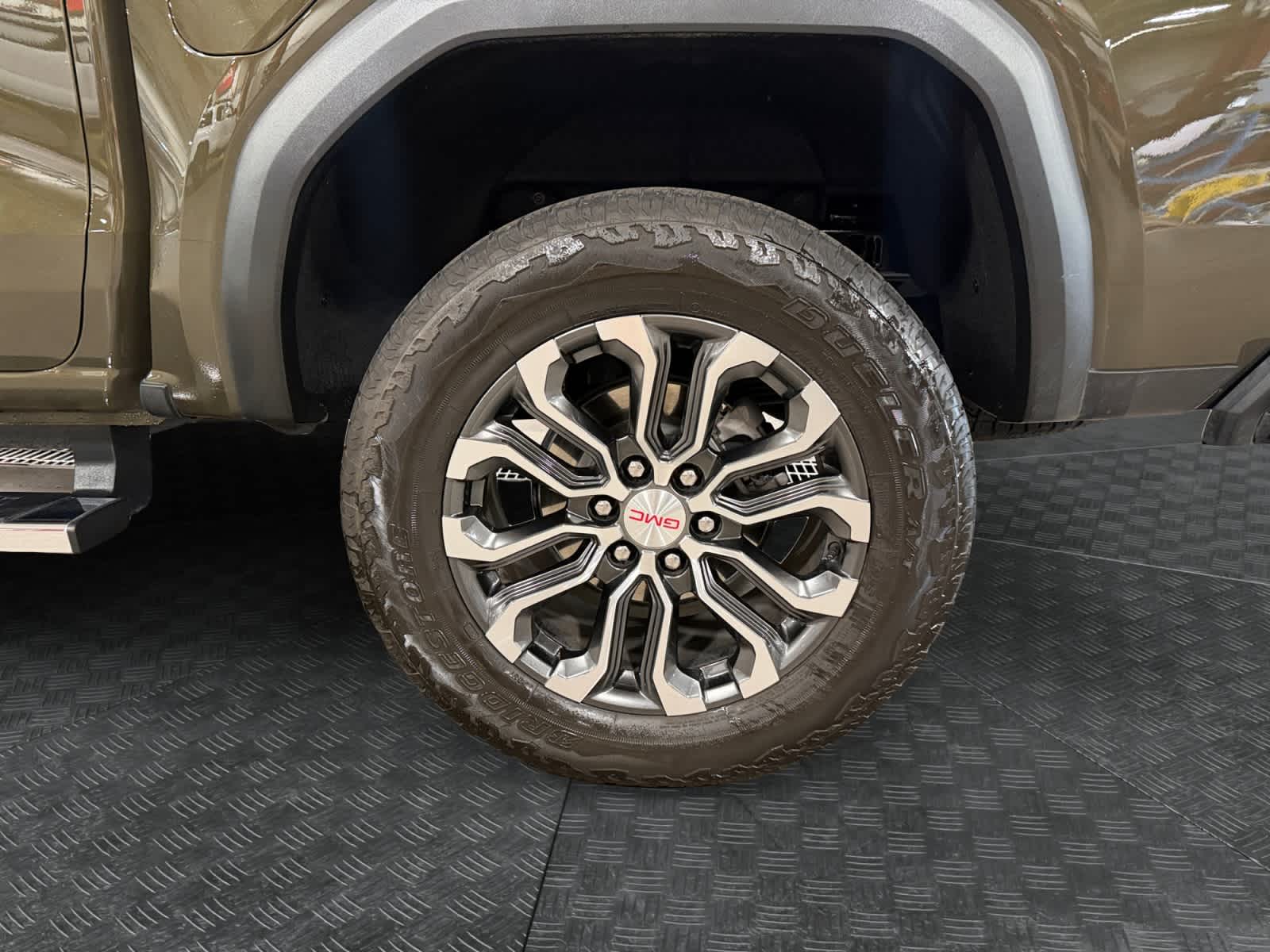 2023 GMC Canyon 4WD Denali