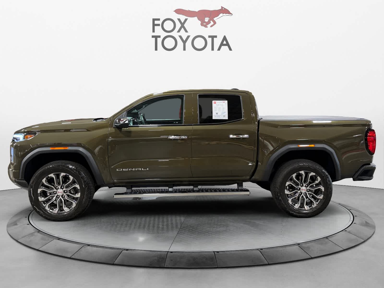 2023 GMC Canyon 4WD Denali