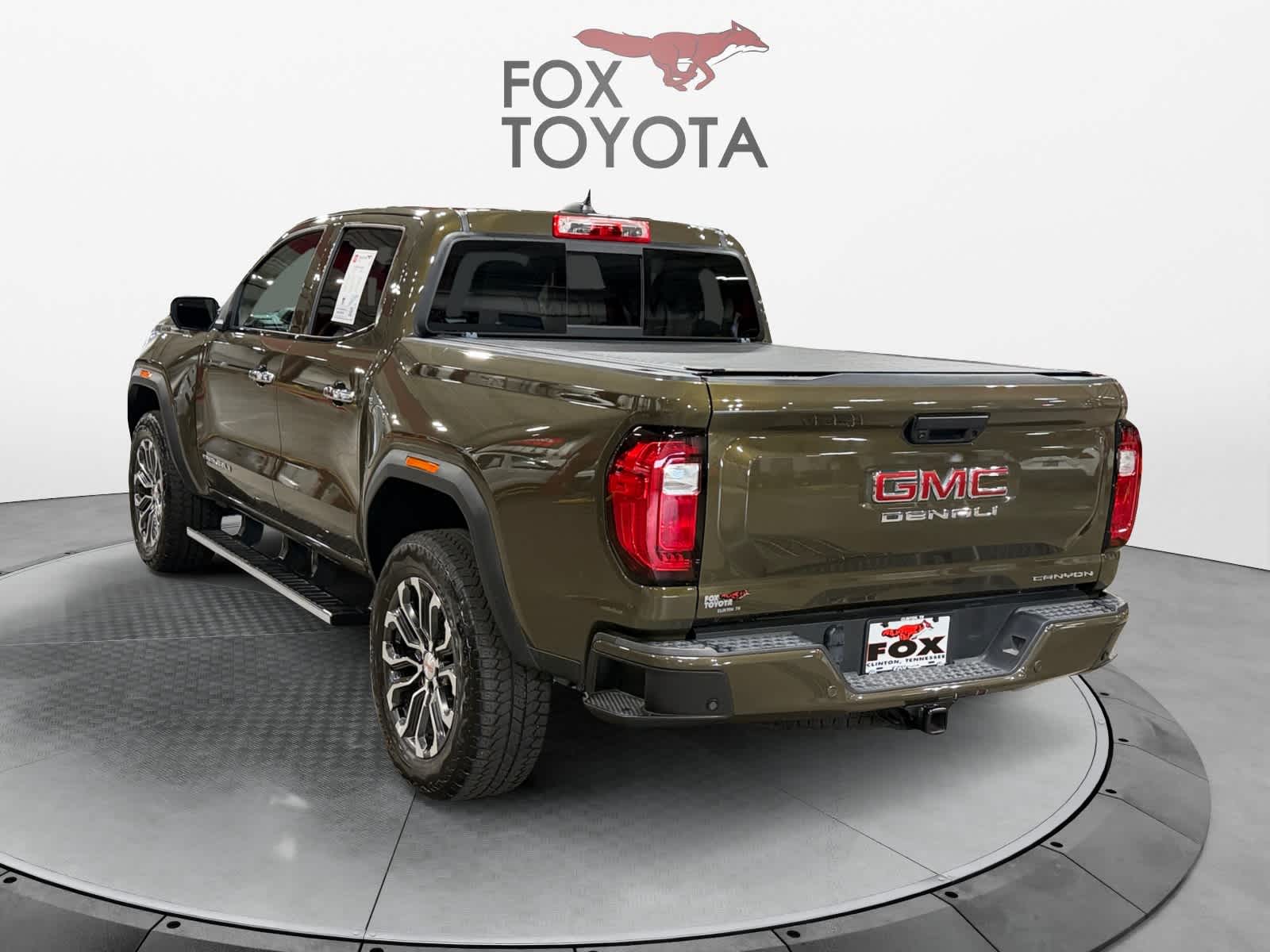2023 GMC Canyon 4WD Denali