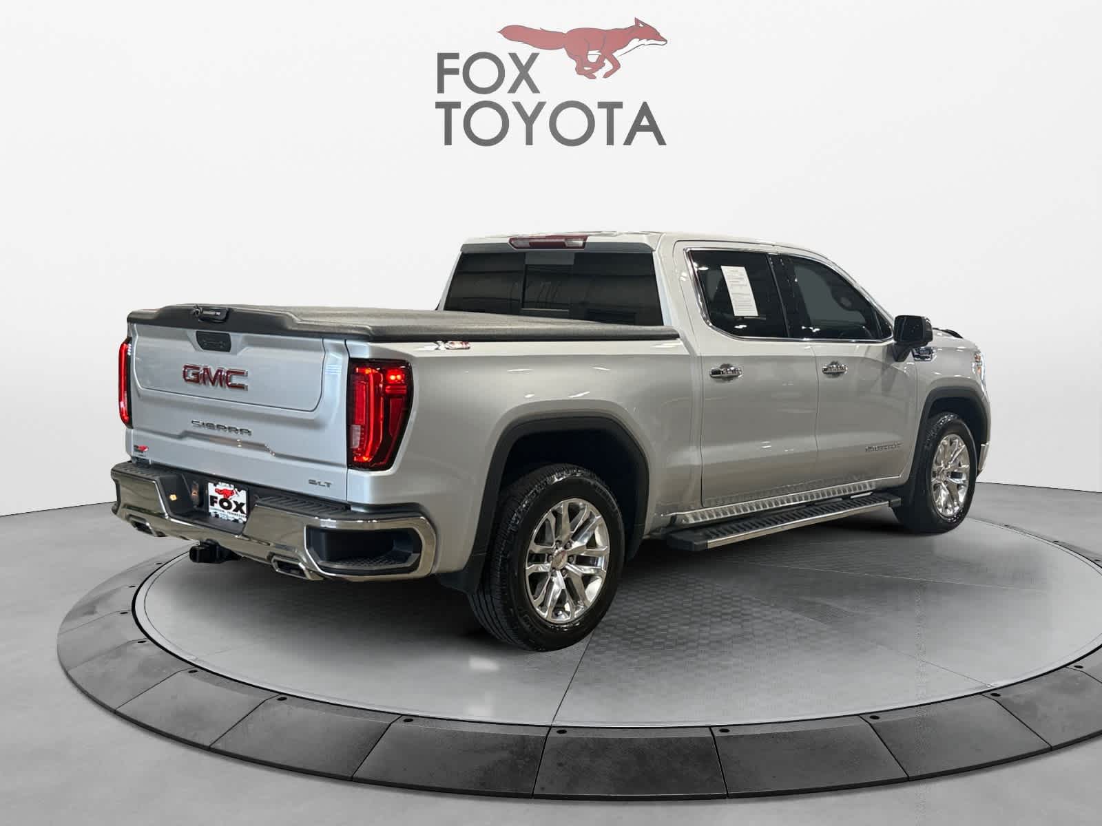 2021 GMC Sierra 1500 SLT