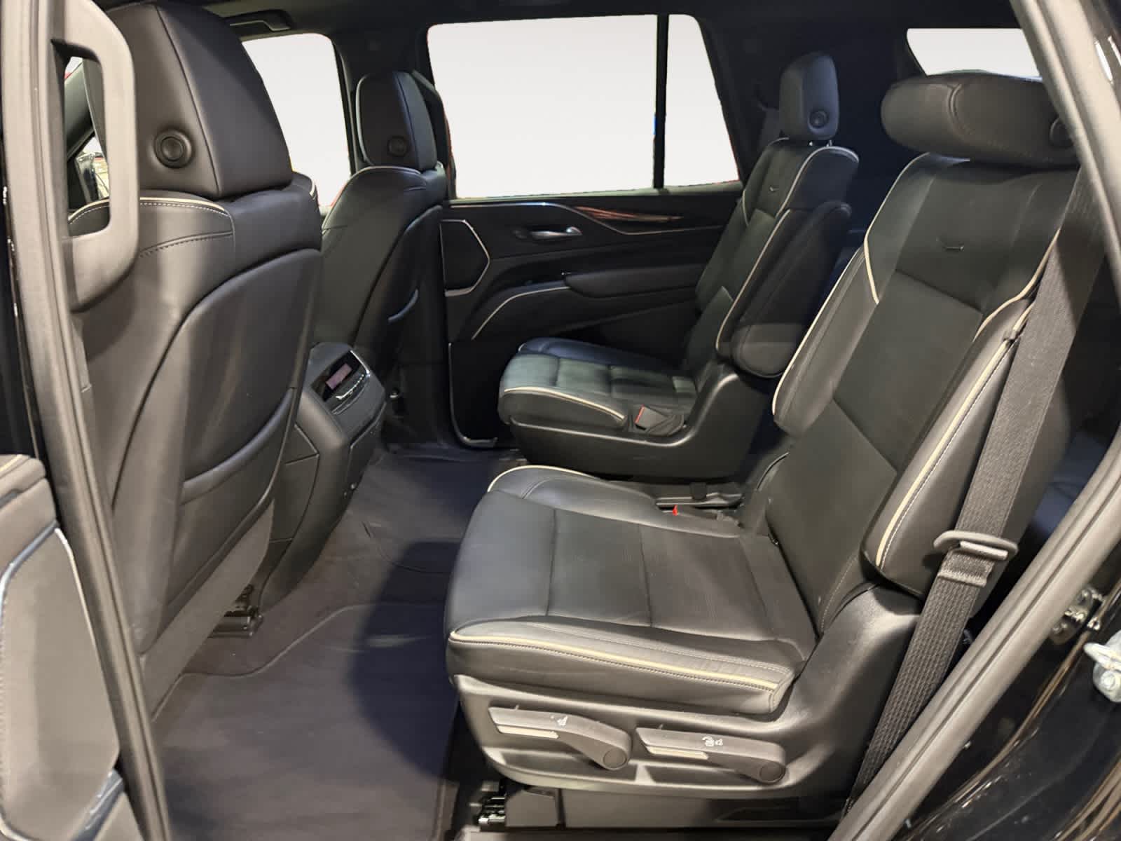2023 Cadillac Escalade 4WD Sport