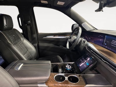 2025 Cadillac Escalade ESV 4WD Sport Platinum