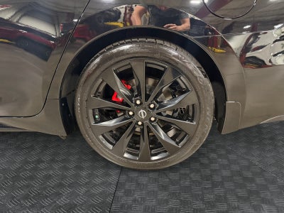 2023 Nissan Maxima SR
