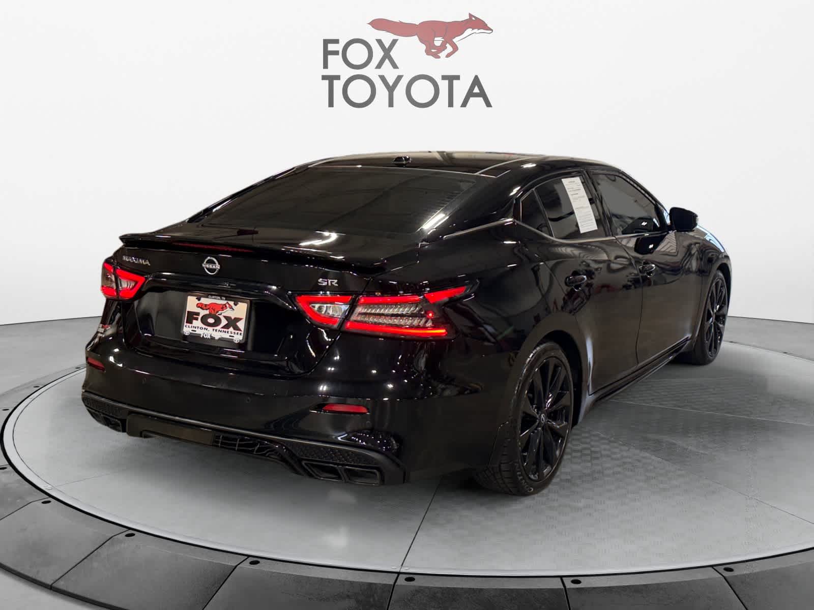 2023 Nissan Maxima SR