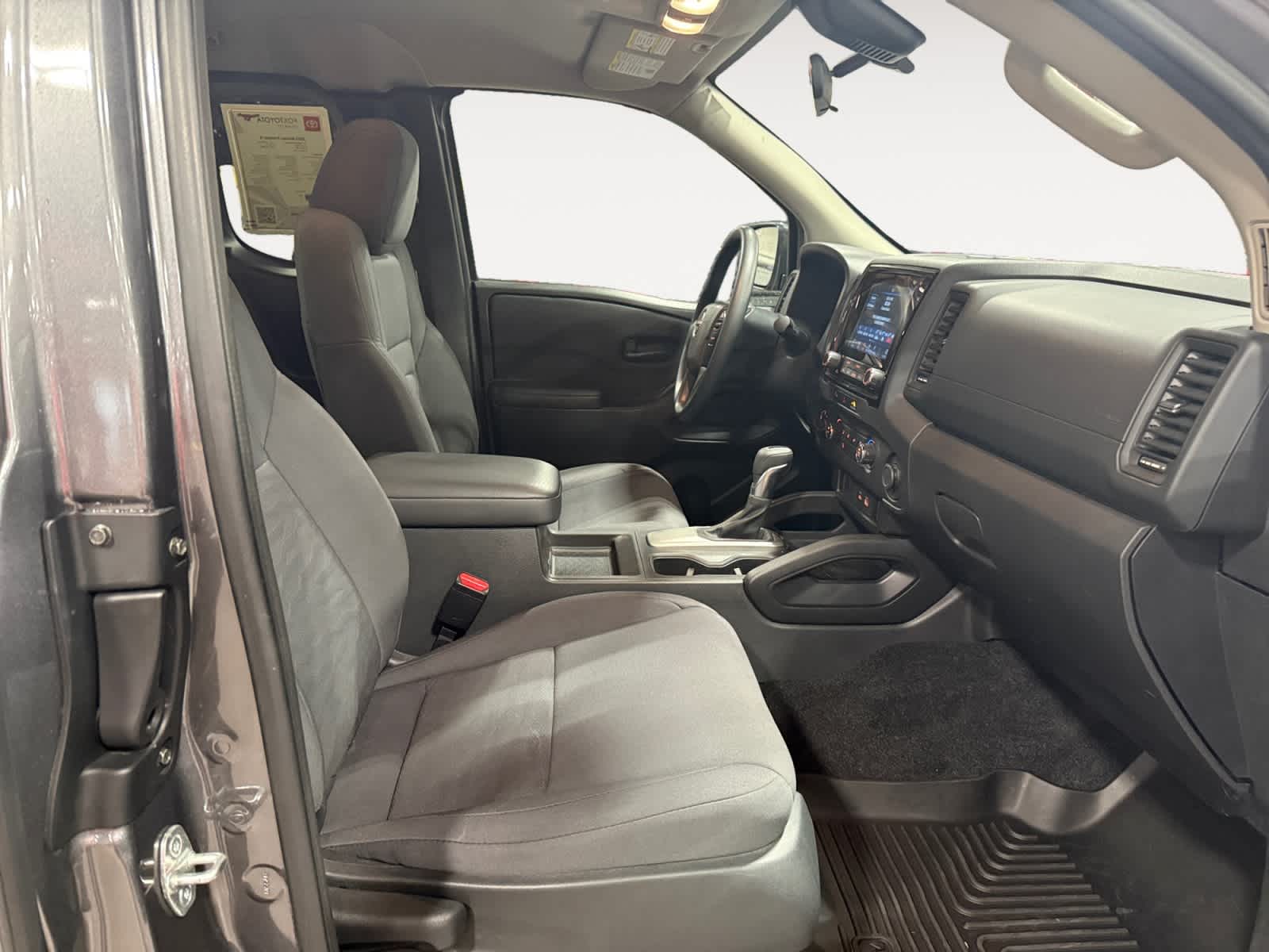 2023 Nissan Frontier S